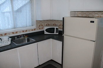 Adib Apartments - 931 Pinecrest Rd, Unit B Apartment *